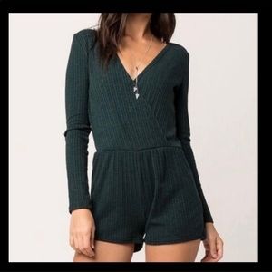 NWT O’Neill Romper Medium